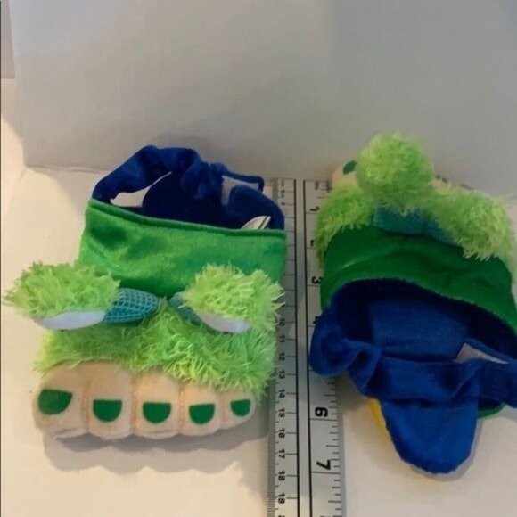 Monster Feet Slippers For Kids By Rich Frog In Green Yellow with Self Closure - Picture 6 of 7